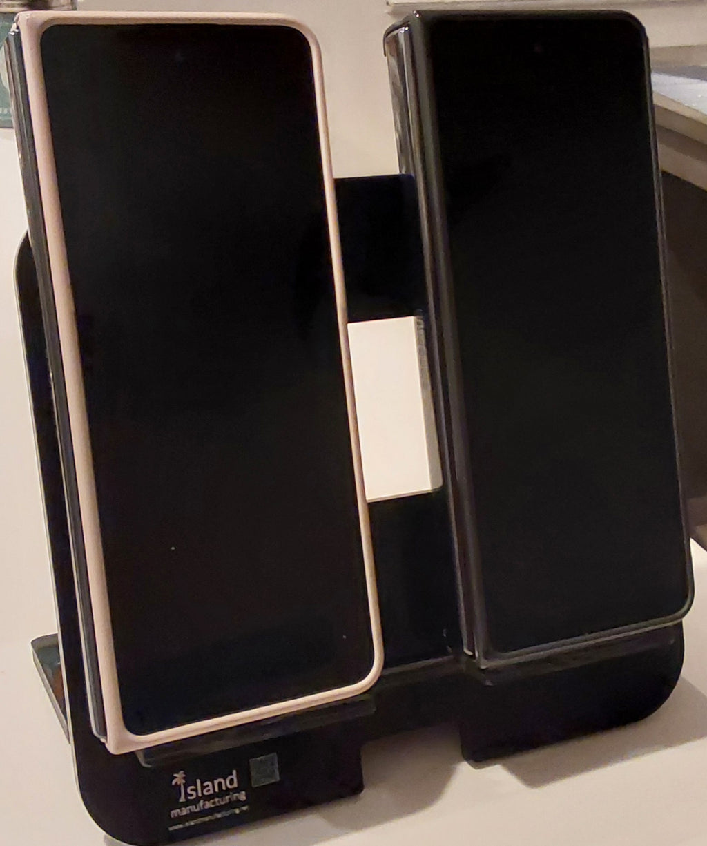 Fold Phone Stand with Pen Cutout